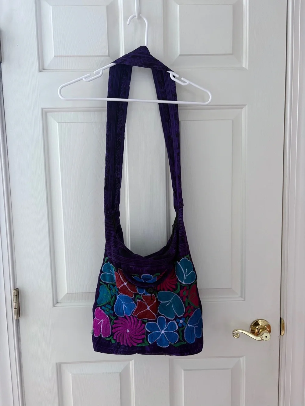 Guatemalan Handmade Boho Hobo Floral Embroidered Shoulder Purse